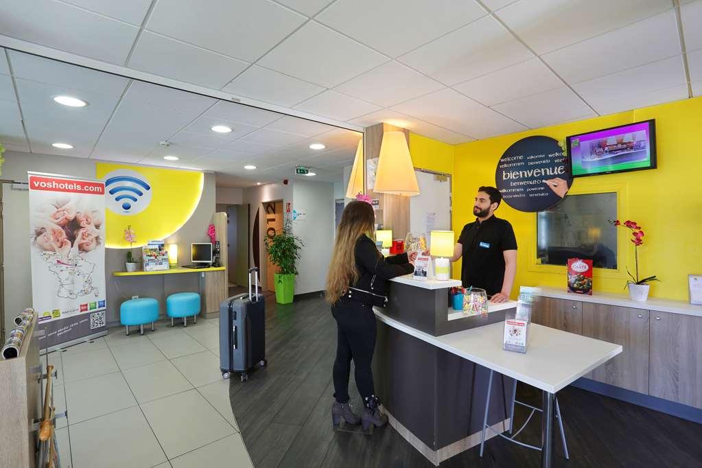 First Inn Hotel Paris Sud Les Ulis Interior photo