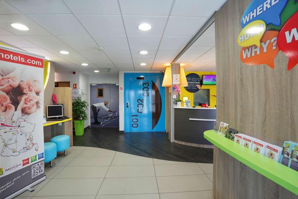 First Inn Hotel Paris Sud Les Ulis Interior photo
