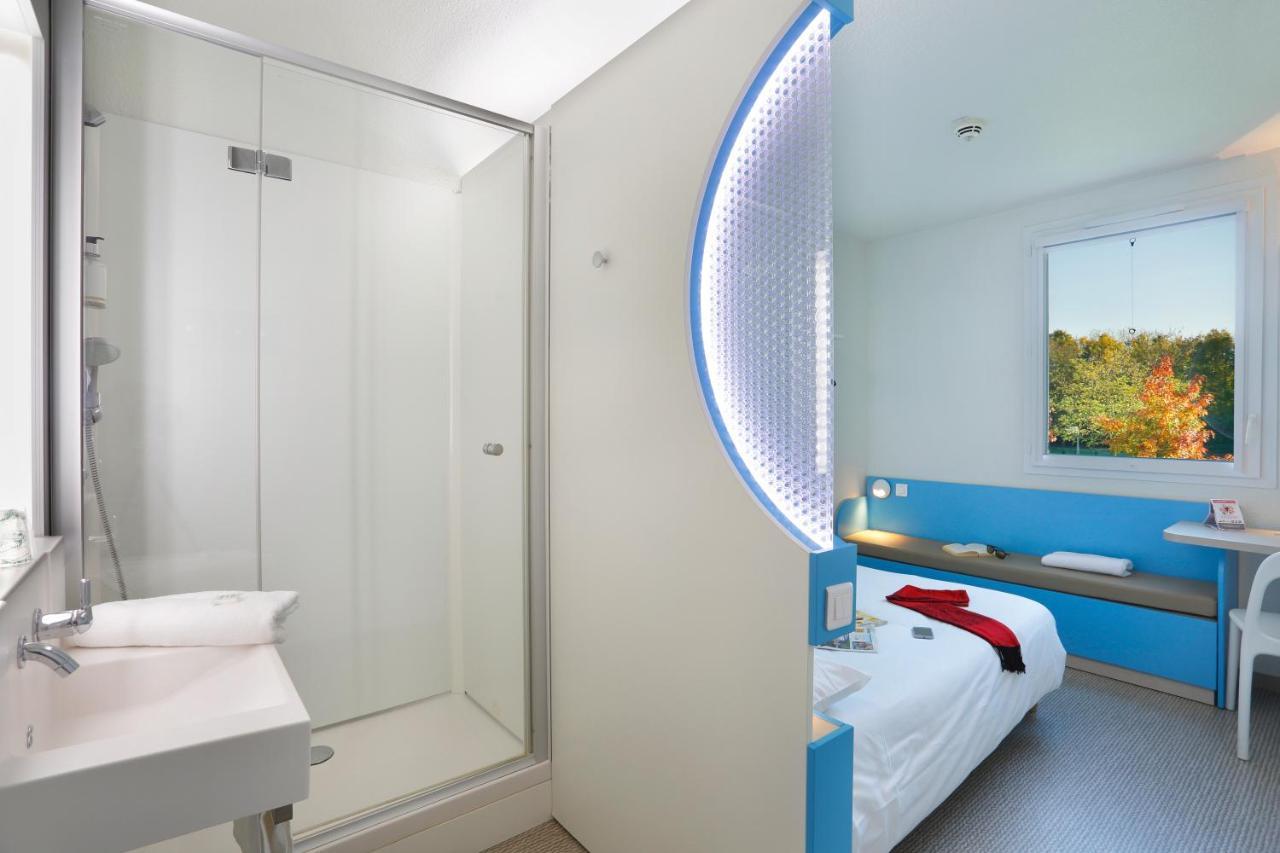 First Inn Hotel Paris Sud Les Ulis Exterior photo