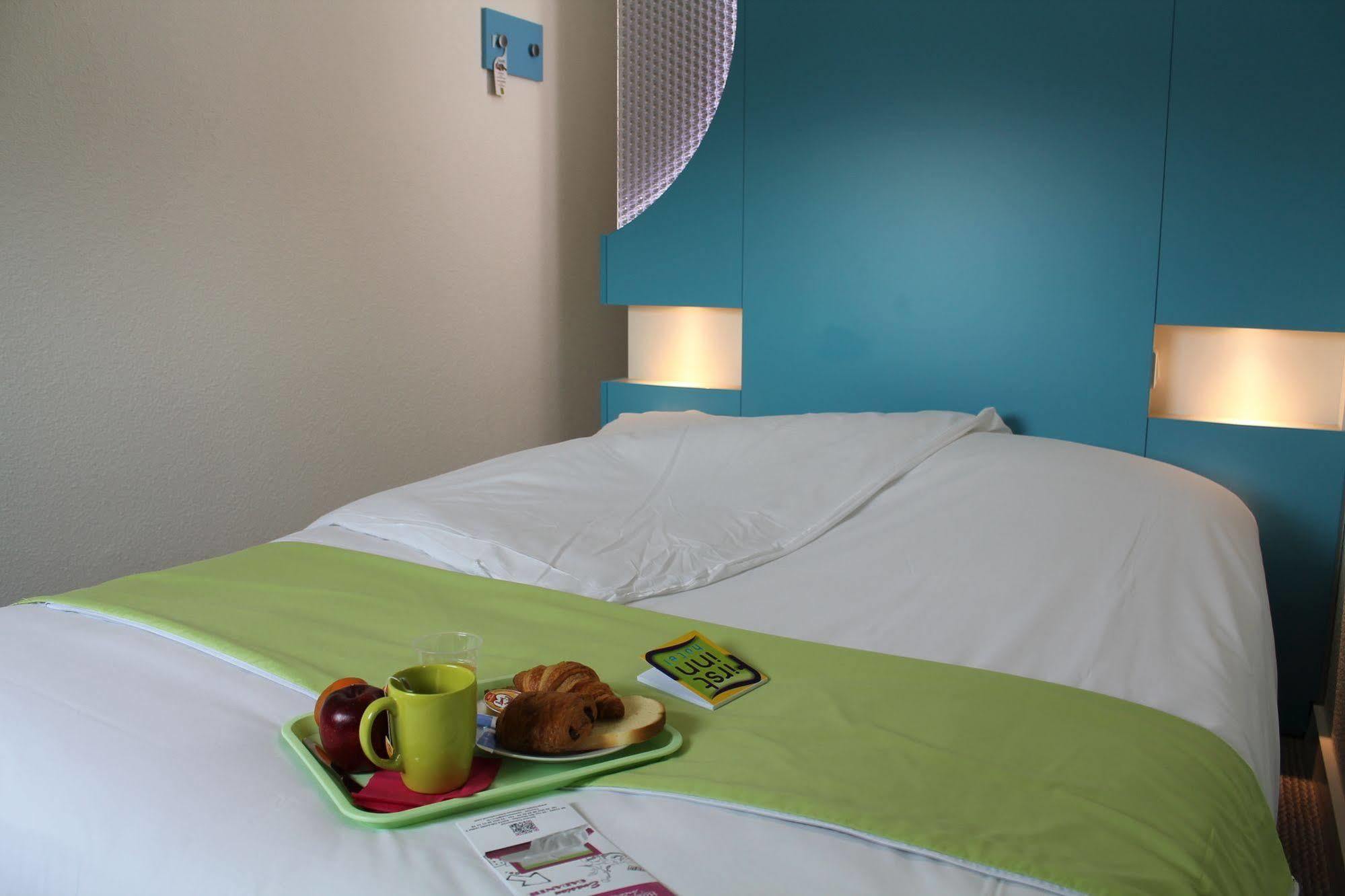 First Inn Hotel Paris Sud Les Ulis Exterior photo