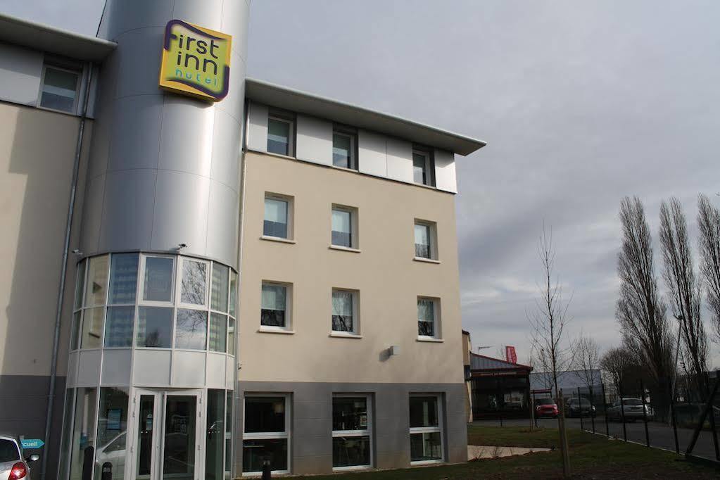 First Inn Hotel Paris Sud Les Ulis Exterior photo